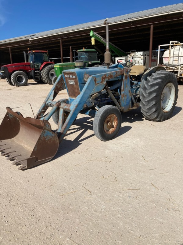 Ford 5000 6Y Tractor 2