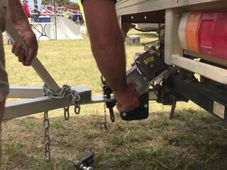 Quick Easy Hitch Demo