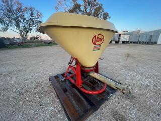 spreader 1